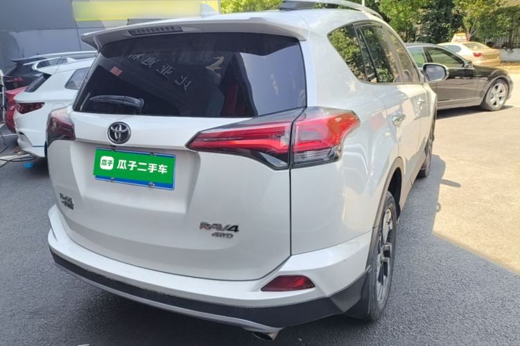 Used Toyota RAV4 2016 2.5L Automatic 4x4 Elite Edition Rear Right 45 Deg