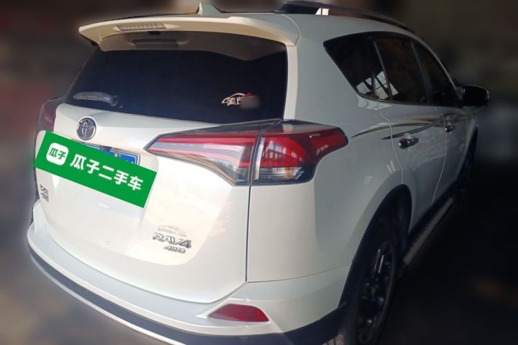 Used Toyota RAV4 2016 2.5L Automatic 4x4 Elite Edition Rear Right 45 Deg