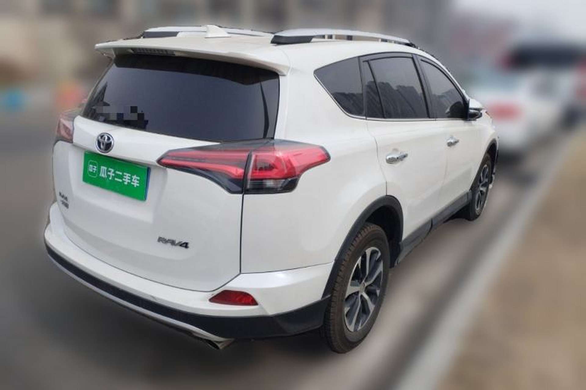 Used Toyota RAV4 2016 2.0L CVT Two-Wheel Drive Smart Edition China V Standard Rear Right 45 Deg