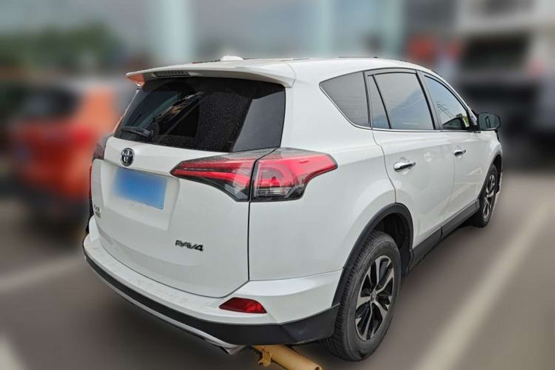 Used Toyota RAV4 2016 2.0L CVT Two-Wheel Drive Smart Edition China V Standard Rear Right 45 Deg