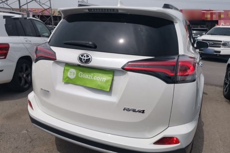 Used Toyota RAV4 2016 2.0L CVT Two-Wheel Drive Smart Edition China V Standard Rear