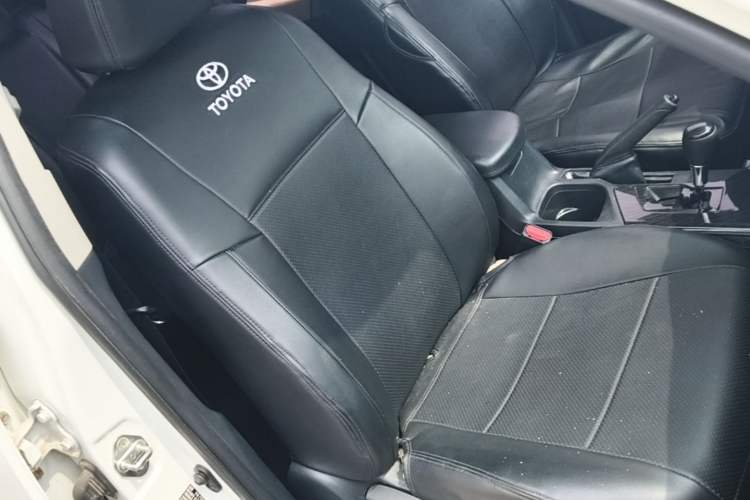 Used Toyota RAV4 2016 2.0L CVT Two-Wheel Drive Urban Edition China V Standard Right Front Seat