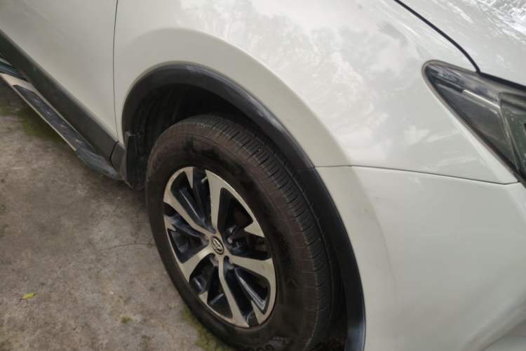 Used Toyota RAV4 2016 2.0L CVT Two-Wheel Drive Fashion Edition China V Standard Right Front Wheel Hub