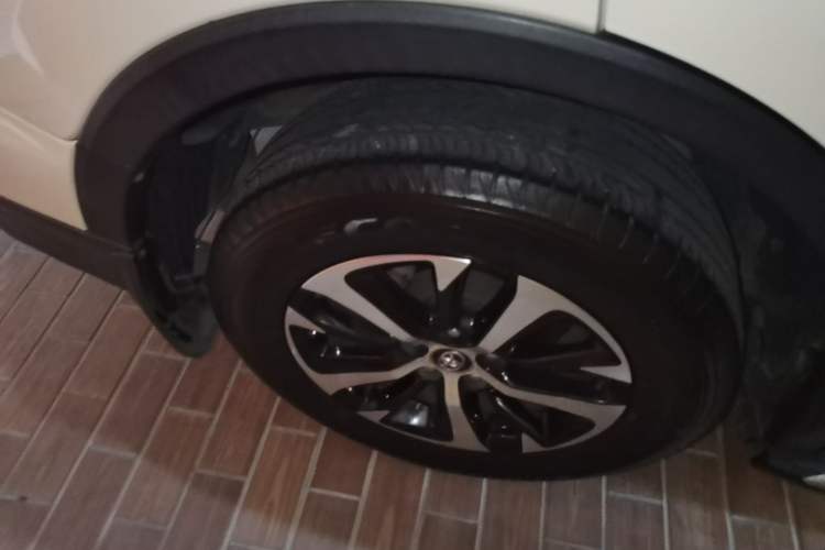 Used Toyota RAV4 2016 2.0L CVT Two-Wheel Drive Urban Edition China V Standard Right Rear Wheel Hub
