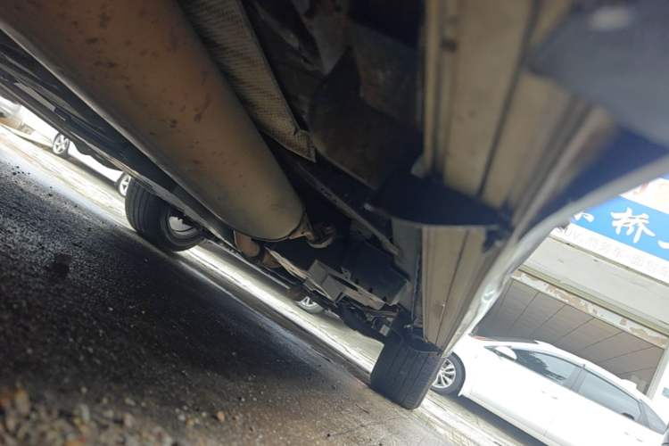 Used Toyota RAV4 2016 2.5L Automatic 4x4 Elite Edition Right Side Sill