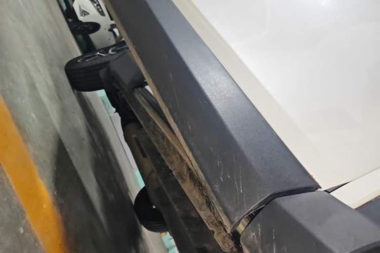 Used Toyota RAV4 2016 2.0L CVT Two-Wheel Drive Fashion Edition China V Standard Right Side Sill
