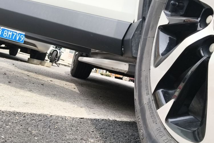 Used Toyota RAV4 2016 2.0L CVT Two-Wheel Drive Urban Edition China V Standard Right Side Sill