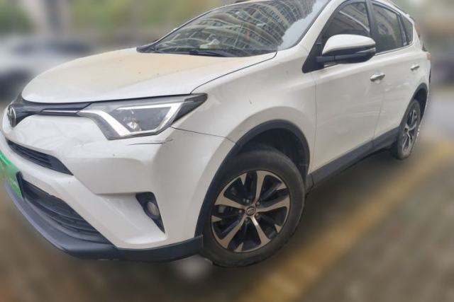 Used Toyota RAV4 2016 2.0L CVT Two-Wheel Drive Fashion Edition China V Standard