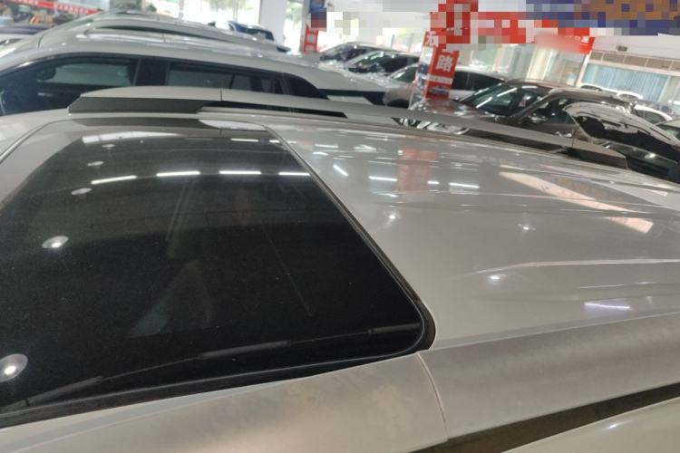 Used Toyota RAV4 2016 2.0L CVT Two-Wheel Drive Comfort Edition China V Standard Roof