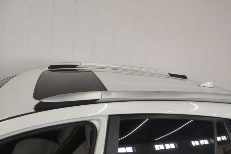 Used Toyota RAV4 2016 2.0L CVT Two-Wheel Drive Comfort Edition China V Standard Roof