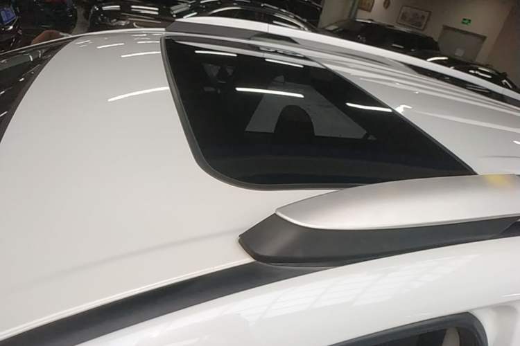 Used Toyota RAV4 2016 2.0L CVT Two-Wheel Drive Fashion Edition China V Standard Roof