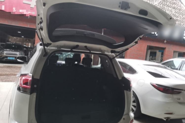 Used Toyota RAV4 2016 2.0L CVT Two-Wheel Drive Fashion Edition China V Standard Trunk
