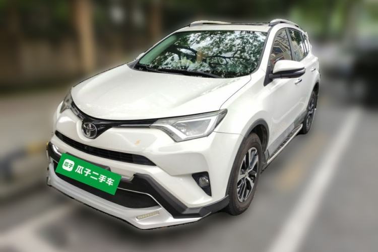 Used Toyota RAV4 2016 2.0L CVT Two-Wheel Drive Fashion Edition China V Standard Guazi used car, China used car export, Used car for sale, Used  cars, Cheapest cars for sale