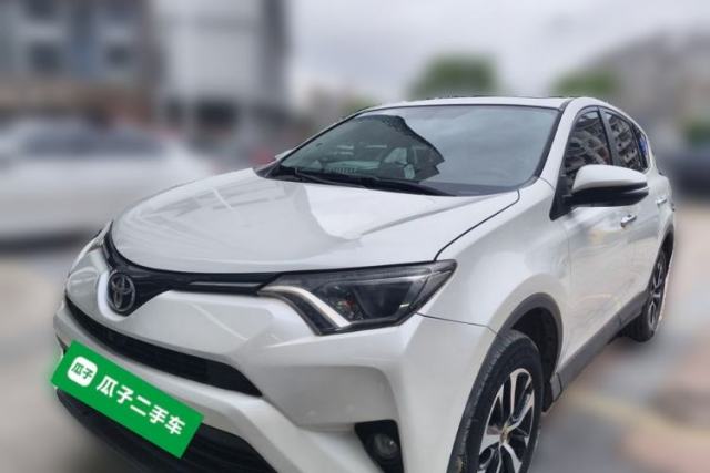 Used Toyota RAV4 2016 2.0L CVT Two-Wheel Drive Fashion Edition China V Standard