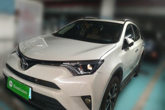 Used Toyota RAV4 2016 2.0L CVT Two-Wheel Drive Fashion Edition China V Standard