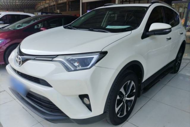 Used Toyota RAV4 2016 2.0L CVT Two-Wheel Drive Urban Edition China V Standard