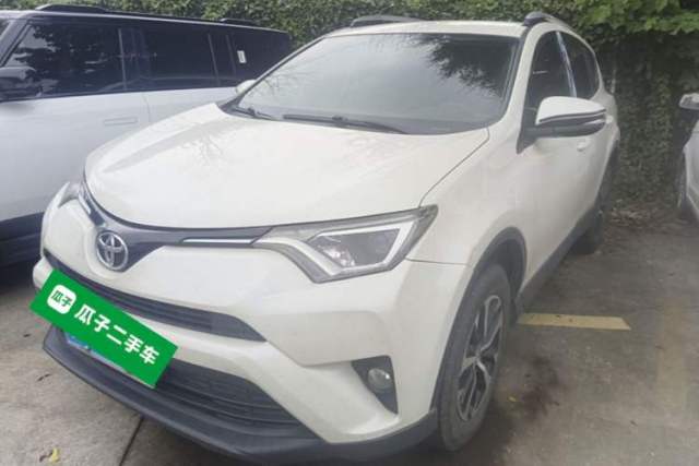Used Toyota RAV4 2016 2.0L CVT Two-Wheel Drive Urban Edition China V Standard