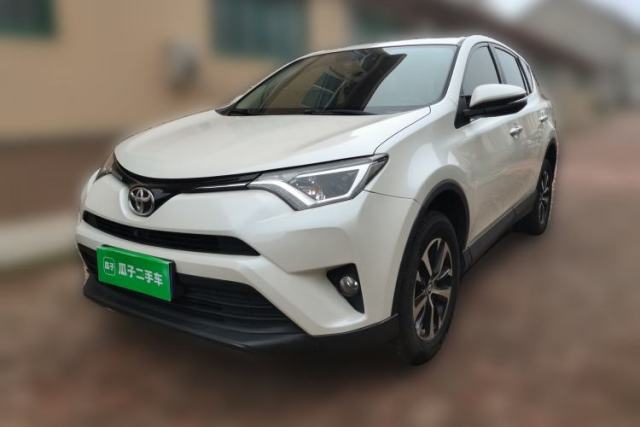 Used Toyota RAV4 2016 2.0L CVT Two-Wheel Drive Fashion Edition China V Standard