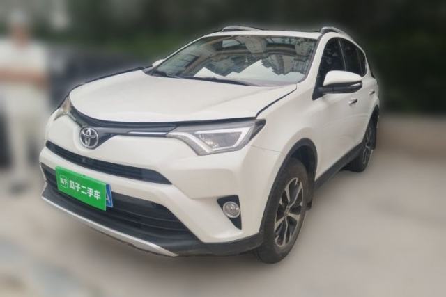 Used Toyota RAV4 2016 2.0L CVT 4x4 New Edition China V Standard