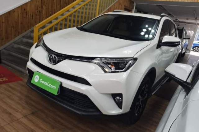 Used Toyota RAV4 2016 2.0L CVT Two-Wheel Drive Urban Edition China V Standard