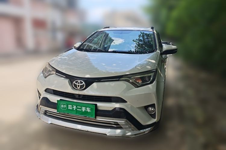 Ojetý Toyota RAV4 2016 2.5L Automatic 4x4 Elite Edition Guazi used car, China used car export, Used car for sale, Used  cars, Cheapest cars for sale