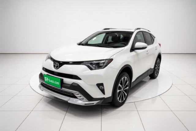 Used Toyota RAV4 2016 2.0L CVT Two-Wheel Drive Fashion Edition China V Standard