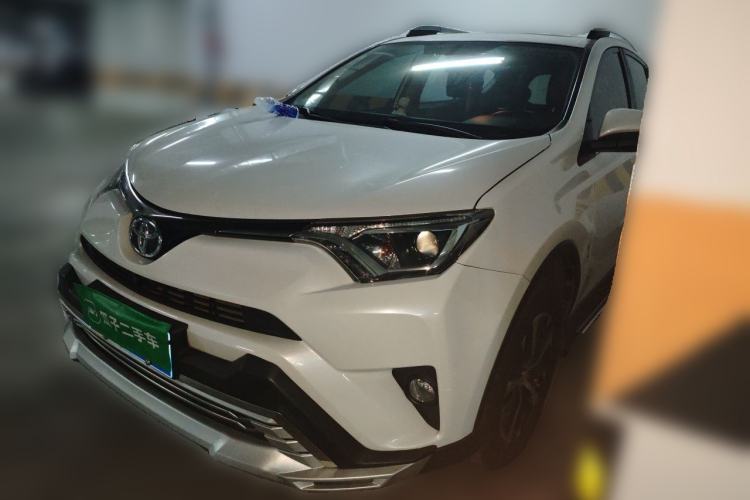 Used Toyota RAV4 2016 2.0L CVT Two-Wheel Drive Fashion Edition China V Standard Guazi used car, China used car export, Used car for sale, Used  cars, Cheapest cars for sale
