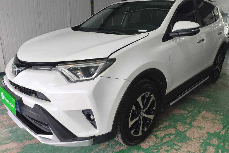 Used Toyota RAV4 2016 2.0L CVT Two-Wheel Drive Comfort Edition China V Standard Guazi used car, China used car export, Used car for sale, Used cars, Cheapest cars for sale