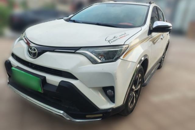Used Toyota RAV4 2016 2.0L CVT Two-Wheel Drive Fashion Edition China V Standard