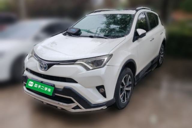 Used Toyota RAV4 2016 2.0L CVT Two-Wheel Drive Fashion Edition China V Standard
