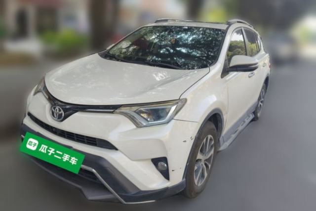 Used Toyota RAV4 2016 2.0L CVT Two-Wheel Drive Fashion Edition China V Standard