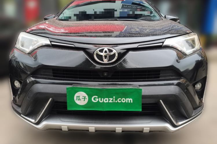 Used Toyota RAV4 2018 2.0L CVT Two-Wheel Drive Fashion X Edition Front
