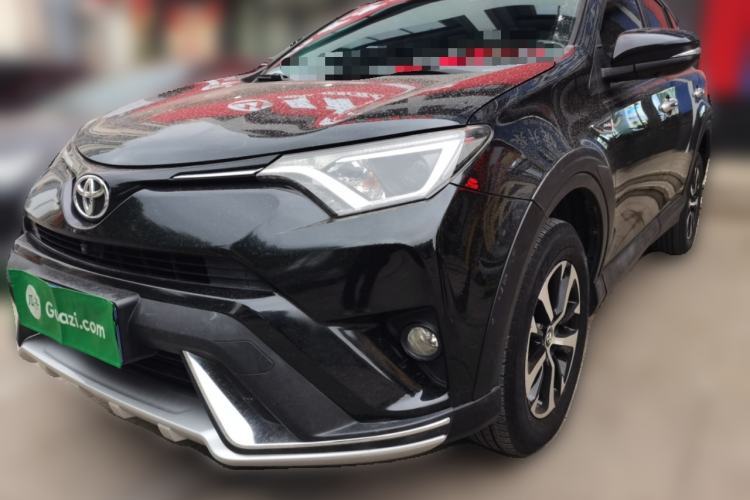 Used Toyota RAV4 2018 2.0L CVT Two-Wheel Drive Fashion X Edition Guazi used car, China used car export, Used car for sale, Used  cars, Cheapest cars for sale