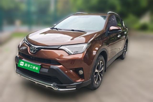 Used Toyota RAV4 2018 2.0L CVT Two-Wheel Drive Fashion X Edition