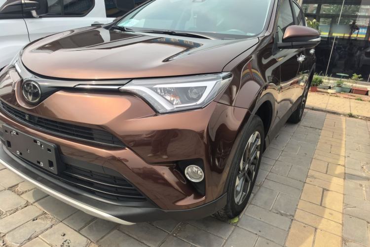 Used Toyota RAV4 2018 2.5L Automatic 4x4 Elite i Edition Exterior 3