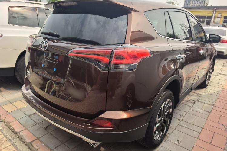 Used Toyota RAV4 2018 2.5L Automatic 4x4 Elite i Edition Exterior 4