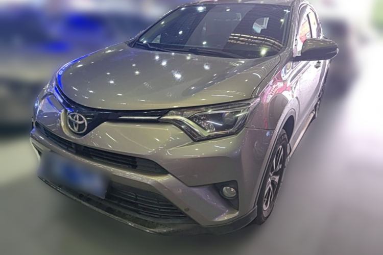 Used Toyota RAV4 2018 2.0L CVT Two-Wheel Drive Fashion X Edition Guazi used car, China used car export, Used car for sale, Used  cars, Cheapest cars for sale