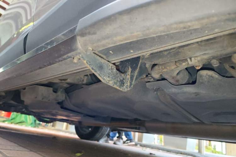 Used Toyota RAV4 2018 2.5L Automatic 4x4 Elite i Edition Chassis Rear Left