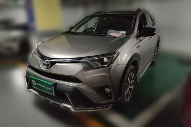 Used Toyota RAV4 2018 2.0L CVT Two-Wheel Drive Fashion X Edition
