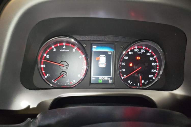 Used Toyota RAV4 2018 2.5L Automatic 4x4 Elite i Edition Instrument Cluster