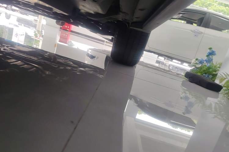 Used Toyota RAV4 2018 2.5L Automatic 4x4 Elite i Edition Chassis Front Right