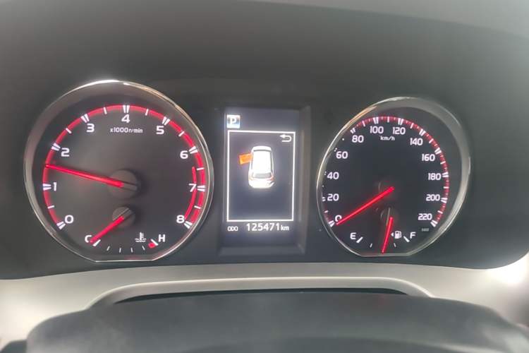 Used Toyota RAV4 2018 2.5L Automatic 4x4 Elite i Edition Instrument Cluster