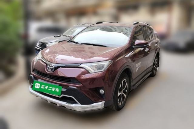 Used Toyota RAV4 2018 2.0L CVT Two-Wheel Drive Fashion X Edition
