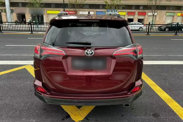 Used Toyota RAV4 2018 2.0L CVT Two-Wheel Drive Fashion X Edition Exterior 7