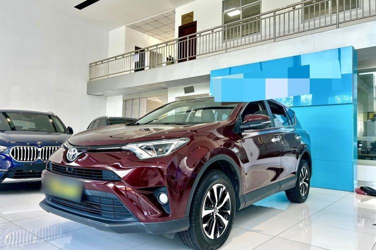 Ojetý Toyota RAV4 2018 2.0L CVT Two-Wheel Drive Fashion X Edition Guazi used car, China used car export, Used car for sale, Used cars, Cheapest cars for sale