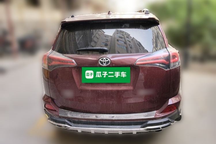 Used Toyota RAV4 2018 2.0L CVT Two-Wheel Drive Fashion X Edition Rear