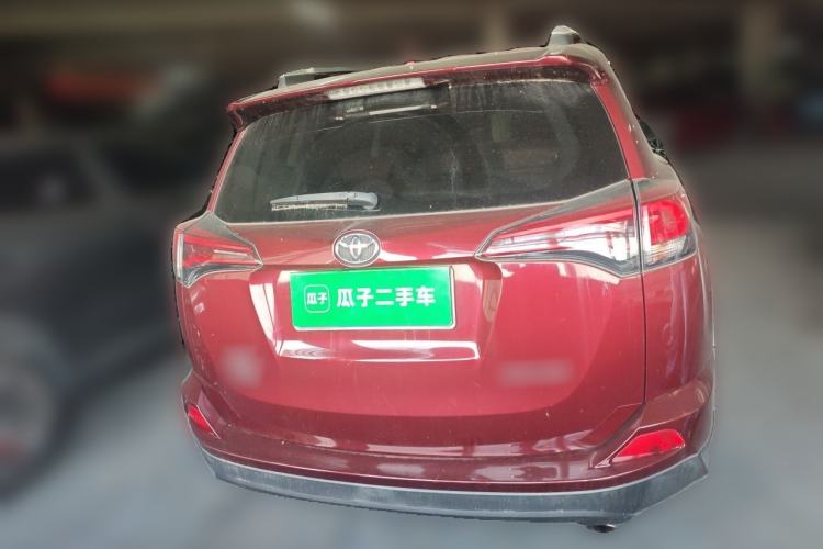 Used Toyota RAV4 2018 2.0L CVT Two-Wheel Drive Fashion X Edition Rear