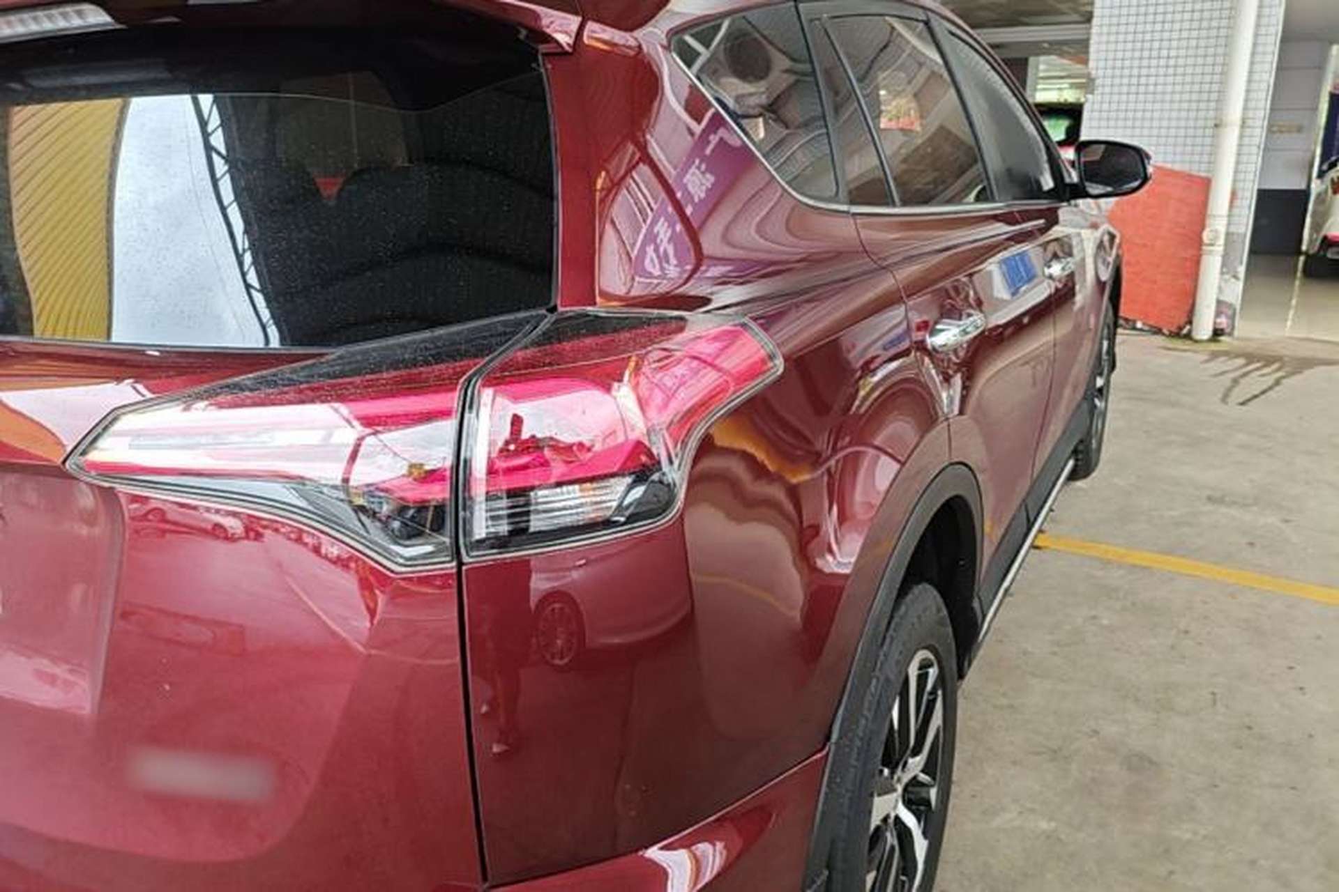 Used Toyota RAV4 2018 2.0L CVT Two-Wheel Drive Fashion X Edition Right Rear Taillight