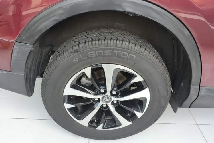 Used Toyota RAV4 2018 2.0L CVT Two-Wheel Drive Fashion X Edition Right Rear Wheel Hub
