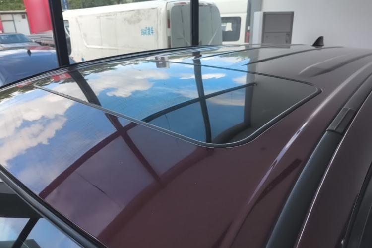 Used Toyota RAV4 2018 2.0L CVT Two-Wheel Drive Fashion X Edition Roof